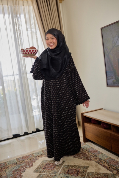 Ironless Kaftan in Midnight